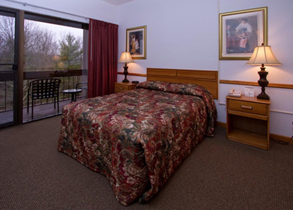 Pipestem Resort State Park Pokój zdjęcie
